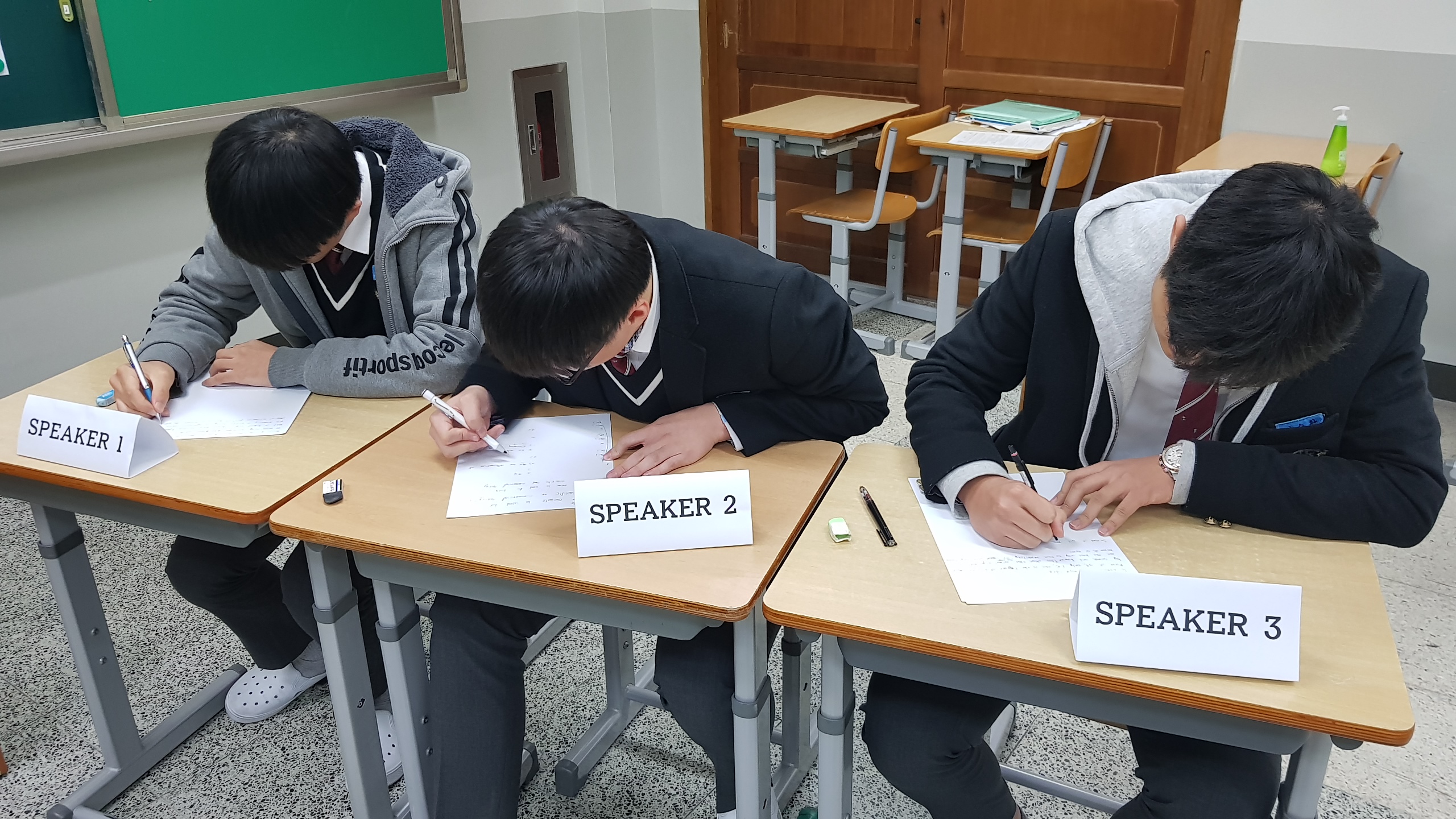 ������д�ȸ4��-4