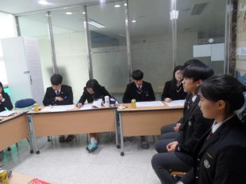 1�б� �л���ġȸ ���� ���� ����  ÷���̹���