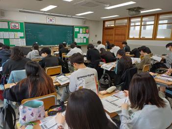 2�г� �а��迭Ž�� ���μ���Ȱ�� ÷���̹���